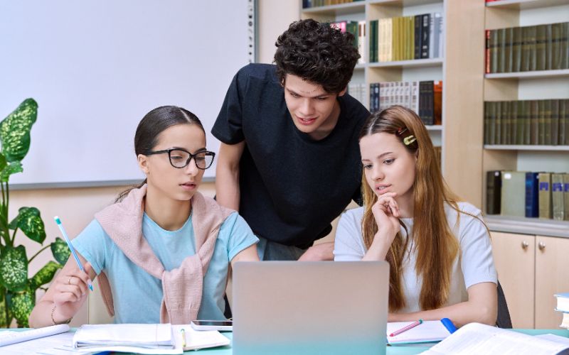 clases de matemáticas 1º bachillerato valladolid